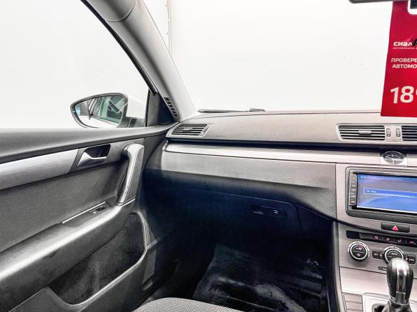 Volkswagen Passat B7 с пробегом 2013 года, цена 1 129 000 рублей, 103729 км, универсал, Автокод Объявления