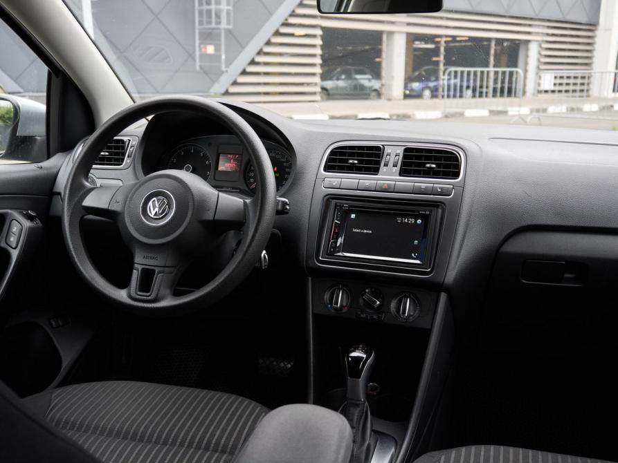Volkswagen Polo V Казань  - изображение 8