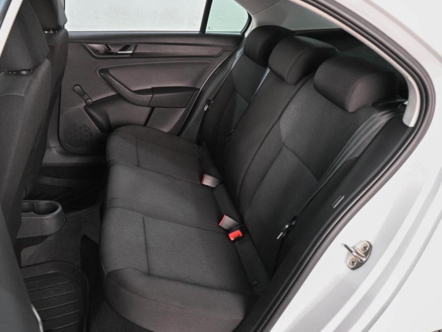 Skoda Rapid I Рестайлинг Ростов-на-Дону  - изображение 9