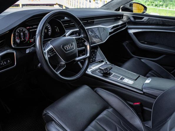 Audi A7 II (4K) с пробегом 2018 года, цена 4 500 000 рублей, 117963 км, лифтбек, Автокод Объявления