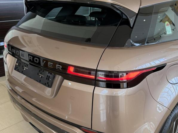 Land Rover Range Rover Evoque II Рестайлинг с пробегом 2024 года, цена 6 650 000 рублей, 1980 км, внедорожник, Автокод Объявления