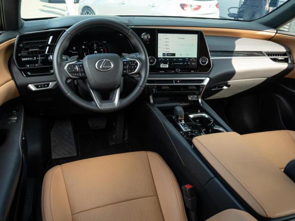 Lexus RX V с пробегом 2025 года, цена 7 100 000 рублей, 8320 км, внедорожник, Автокод Объявления