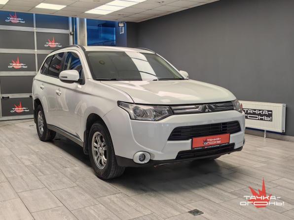Mitsubishi Outlander III с пробегом 2014 года, цена 1 455 000 рублей, 150000 км, внедорожник, Автокод Объявления