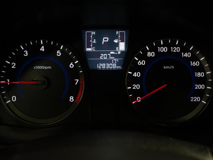 Hyundai Solaris I Рестайлинг Москва  - изображение 12