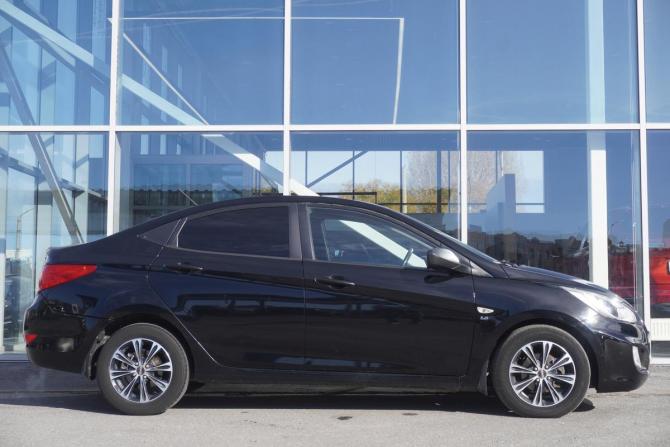 Hyundai Solaris I с пробегом 2012 года, цена 799 000 рублей, 152237 км, седан, Автокод Объявления