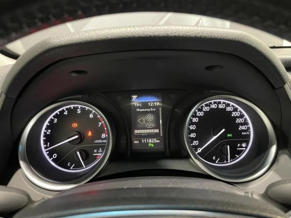 Toyota Camry VIII (XV70) с пробегом 2021 года, цена 2 820 000 рублей, 111772 км, седан, Автокод Объявления