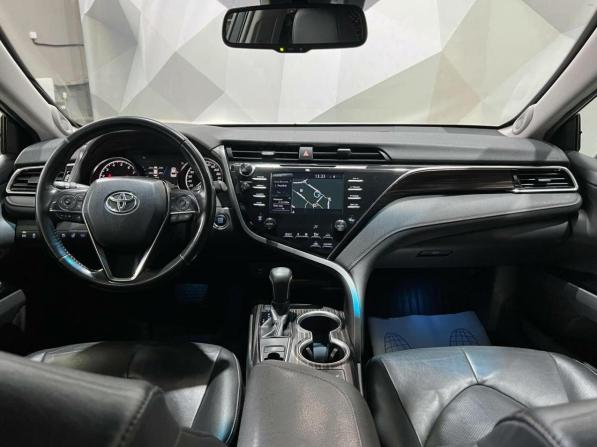 Toyota Camry VIII (XV70) с пробегом 2018 года, цена 2 395 000 рублей, 137000 км, седан, Автокод Объявления