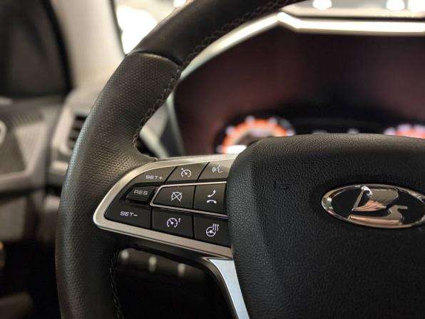 Lada (ВАЗ) Vesta I Рестайлинг (NG) с пробегом 2024 года, цена 1 350 000 рублей, 30000 км, седан, Автокод Объявления