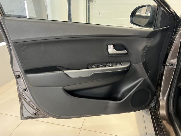 Kia Rio III Рестайлинг с пробегом 2016 года, цена 815 000 рублей, 123000 км, седан, Автокод Объявления