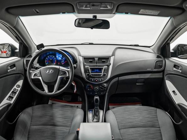 Hyundai Solaris I Рестайлинг с пробегом 2016 года, цена 1 220 000 рублей, 59488 км, седан, Автокод Объявления