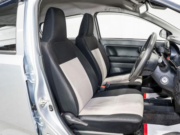 Daihatsu Mira e:S II с пробегом 2021 года, цена 725 000 рублей, 96736 км, хэтчбек, Автокод Объявления
