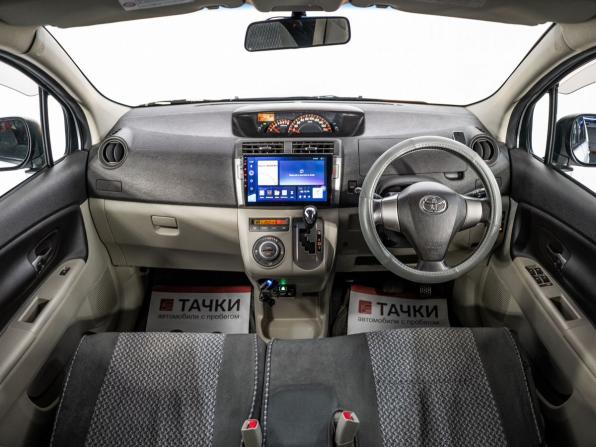 Toyota Passo Sette с пробегом 2009 года, цена 1 025 000 рублей, 96864 км, компактвэн, Автокод Объявления