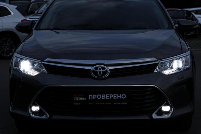 Toyota Camry VII (XV50) Рестайлинг с пробегом 2014 года, цена 1 599 000 рублей, 244095 км, седан, Автокод Объявления