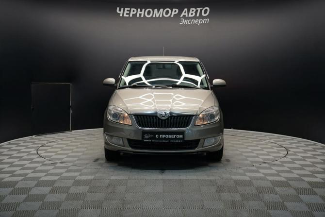 Skoda Fabia II Рестайлинг с пробегом 2013 года, цена 775 000 рублей, 222000 км, хэтчбек, Автокод Объявления