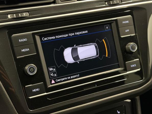 Volkswagen Tiguan II Рестайлинг с пробегом 2021 года, цена 2 330 000 рублей, 112938 км, внедорожник, Автокод Объявления