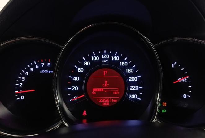 Kia Ceed II с пробегом 2015 года, цена 1 270 000 рублей, 123560 км, хэтчбек, Автокод Объявления