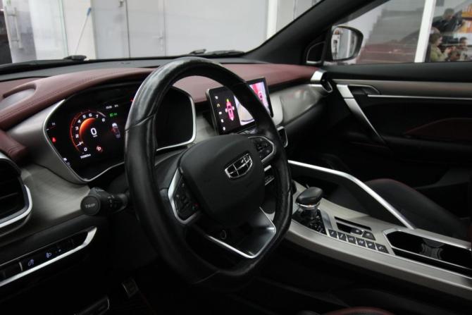 Geely Coolray I с пробегом 2022 года, цена 1 700 000 рублей, 73000 км, внедорожник, Автокод Объявления