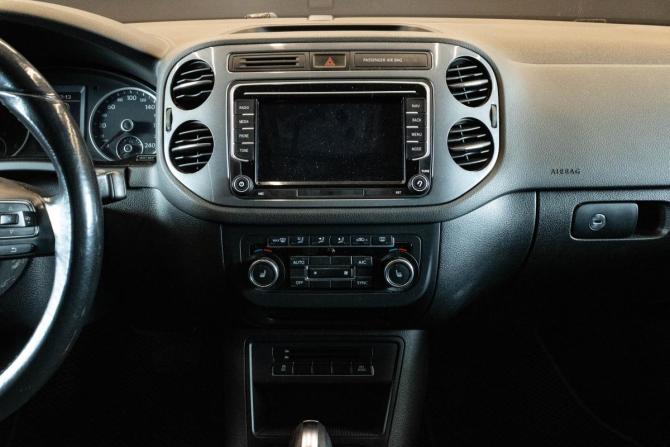 Volkswagen Tiguan I Рестайлинг с пробегом 2014 года, цена 1 619 000 рублей, 187792 км, внедорожник, Автокод Объявления