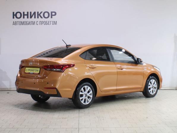 Hyundai Solaris II с пробегом 2017 года, цена 1 219 000 рублей, 113747 км, седан, Автокод Объявления