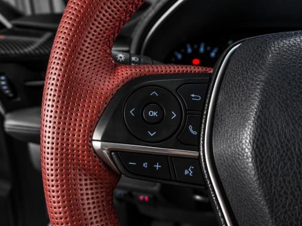 Toyota Avalon V с пробегом 2022 года, цена 3 489 000 рублей, 39617 км, седан, Автокод Объявления