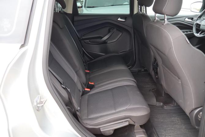 Ford Kuga II Рестайлинг с пробегом 2018 года, цена 1 599 000 рублей, 152000 км, внедорожник, Автокод Объявления