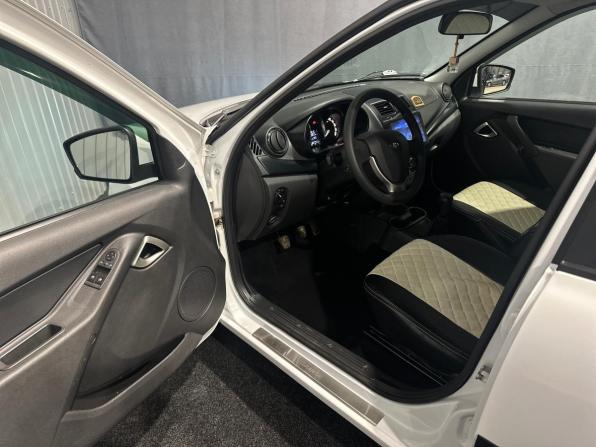 Lada (ВАЗ) Granta I Рестайлинг с пробегом 2023 года, цена 750 000 рублей, 33000 км, лифтбек, Автокод Объявления