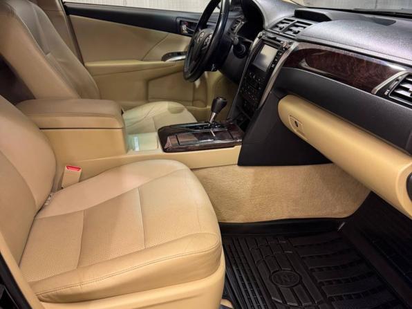 Toyota Camry VII (XV50) Рестайлинг с пробегом 2015 года, цена 2 199 000 рублей, 160215 км, седан, Автокод Объявления