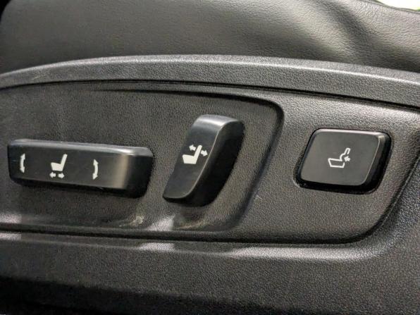 Lexus ES VI Рестайлинг с пробегом 2016 года, цена 2 850 000 рублей, 108341 км, седан, Автокод Объявления