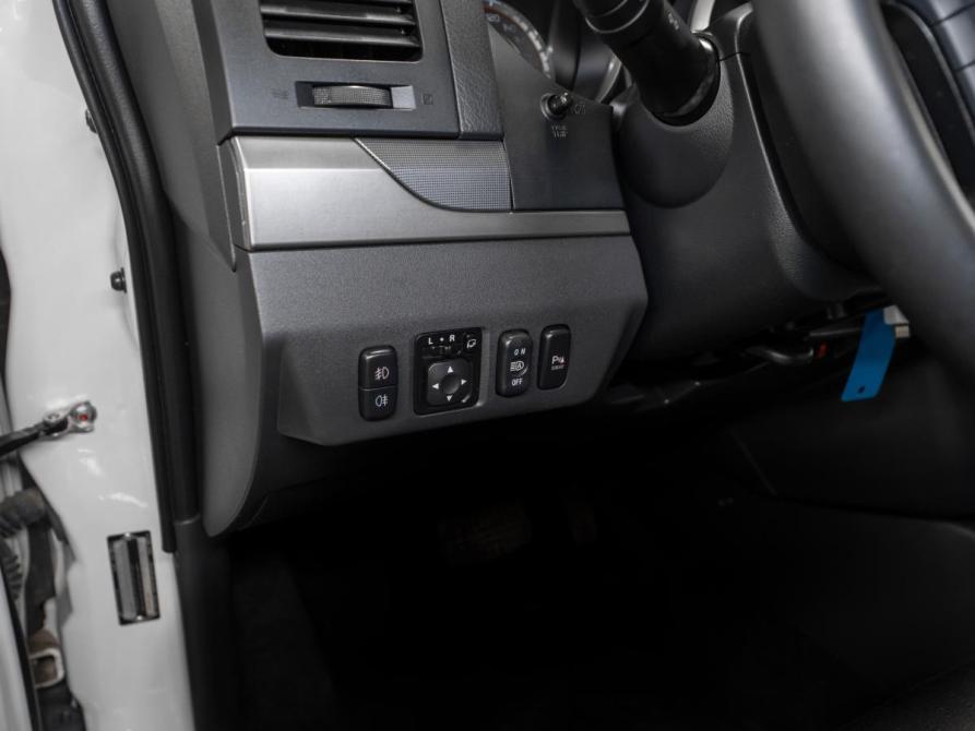 Mitsubishi Pajero IV Рестайлинг 2 Москва  - изображение 18