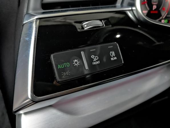 Audi Q8 I (4M) с пробегом 2022 года, цена 8 915 000 рублей, 20645 км, внедорожник, Автокод Объявления