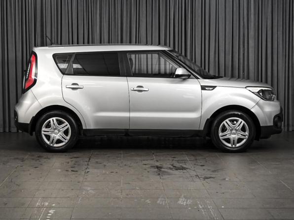 Kia Soul II Рестайлинг с пробегом 2017 года, цена 1 398 000 рублей, 166474 км, хэтчбек, Автокод Объявления