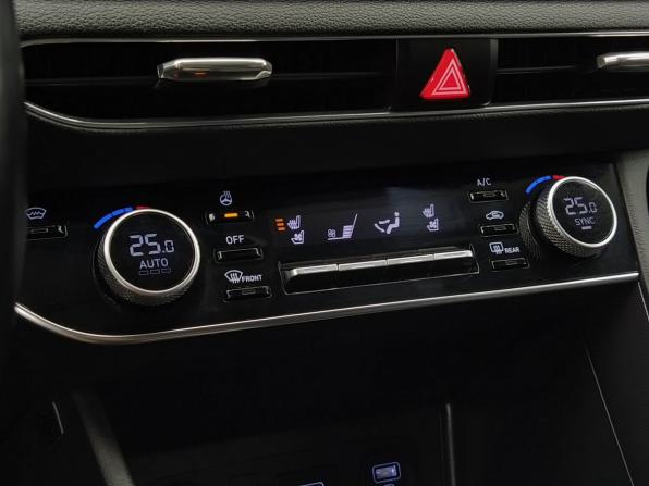 Hyundai Sonata VIII (DN8) с пробегом 2021 года, цена 2 171 000 рублей, 128158 км, седан, Автокод Объявления