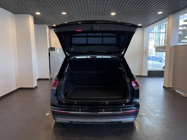 Volkswagen Tiguan II с пробегом 2017 года, цена 2 129 000 рублей, 216621 км, внедорожник, Автокод Объявления