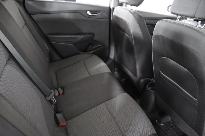 Hyundai Solaris II с пробегом 2018 года, цена 1 269 990 рублей, 94243 км, седан, Автокод Объявления