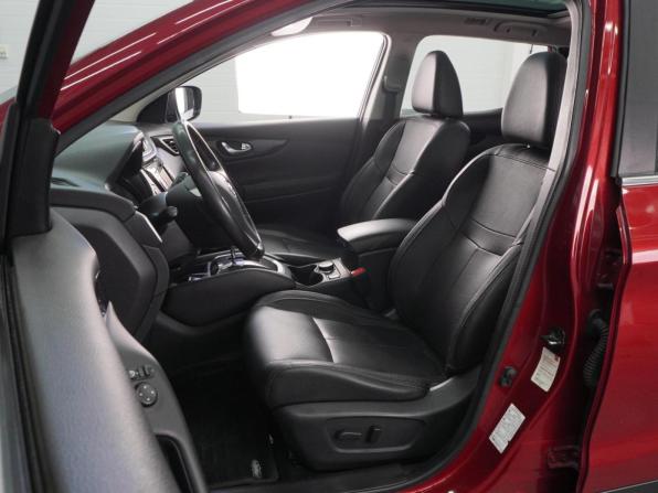 Nissan Qashqai II с пробегом 2015 года, цена 1 612 000 рублей, 146667 км, внедорожник, Автокод Объявления