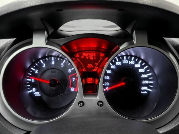 Nissan Juke I с пробегом 2012 года, цена 1 260 000 рублей, 152408 км, внедорожник, Автокод Объявления