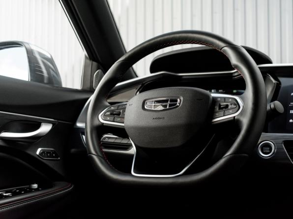 Geely Tugella I Рестайлинг с пробегом 2023 года, цена 2 990 000 рублей, 27896 км, внедорожник, Автокод Объявления
