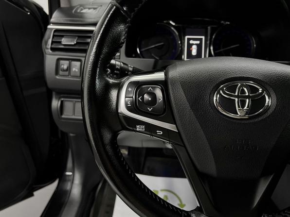 Toyota Camry VII (XV50) Рестайлинг с пробегом 2015 года, цена 1 825 000 рублей, 157635 км, седан, Автокод Объявления