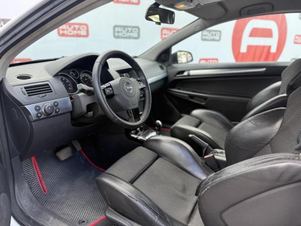 Opel Astra H Рестайлинг с пробегом 2007 года, цена 379 990 рублей, 290000 км, хэтчбек, Автокод Объявления