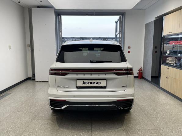 Geely Monjaro I с пробегом 2023 года, цена 3 450 000 рублей, 13940 км, внедорожник, Автокод Объявления