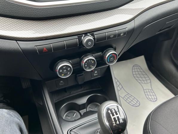 Lada (ВАЗ) Vesta I Рестайлинг (NG) с пробегом 2023 года, цена 1 097 000 рублей, 58059 км, седан, Автокод Объявления
