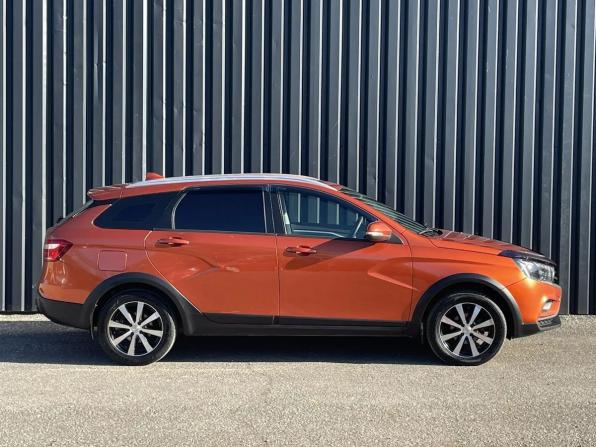 Lada (ВАЗ) Vesta I с пробегом 2018 года, цена 710 000 рублей, 287533 км, универсал, Автокод Объявления