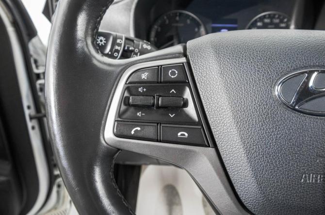 Hyundai Solaris II с пробегом 2020 года, цена 1 459 000 рублей, 78000 км, седан, Автокод Объявления