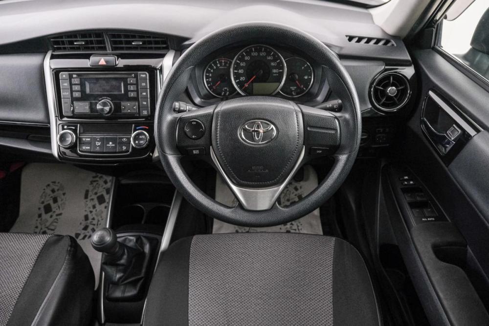Toyota Corolla XI (E160 E170 E180) Рестайлинг 1 Красноярск  - изображение 15