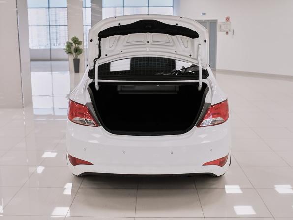 Hyundai Solaris I Рестайлинг с пробегом 2015 года, цена 803 000 рублей, 180800 км, седан, Автокод Объявления