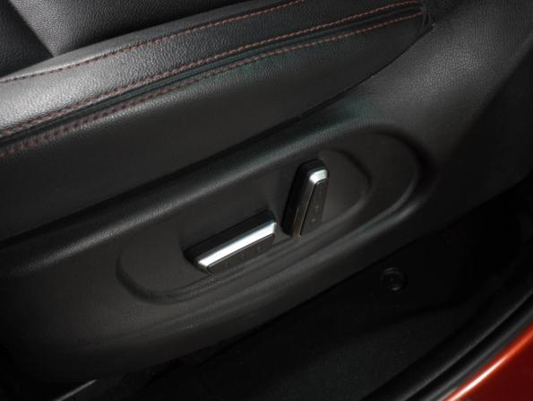 Zotye E200 с пробегом 2018 года, цена 999 000 рублей, 5109 км, хэтчбек, Автокод Объявления