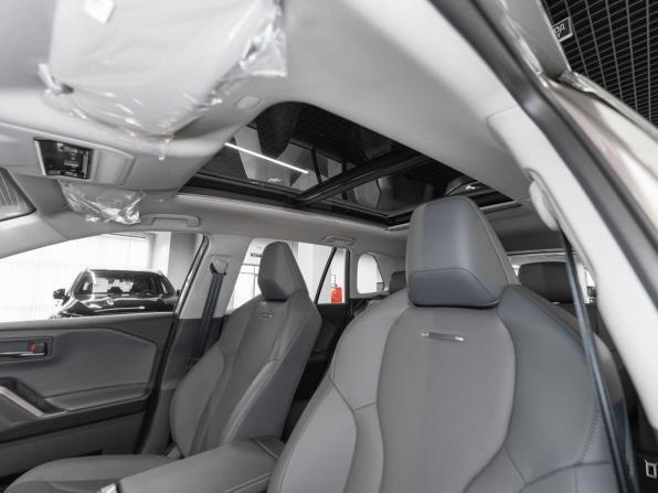 Toyota RAV4 VI (XA60) с пробегом 2026 года, цена 4 390 000 рублей, 34 км, внедорожник, Автокод Объявления