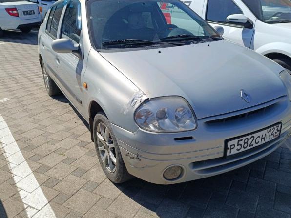 Renault Clio II с пробегом 2000 года, цена 150 000 рублей, 289000 км, седан, Автокод Объявления