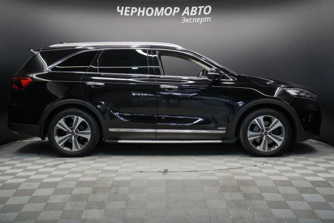Kia Sorento III Prime Рестайлинг с пробегом 2018 года, цена 3 099 000 рублей, 164000 км, внедорожник, Автокод Объявления