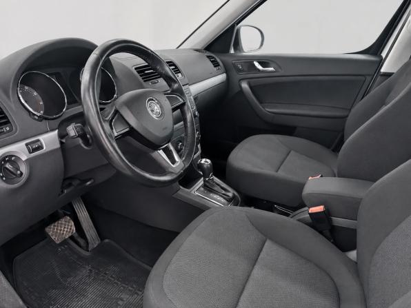 Skoda Yeti I Рестайлинг с пробегом 2015 года, цена 1 149 000 рублей, 226664 км, внедорожник, Автокод Объявления
